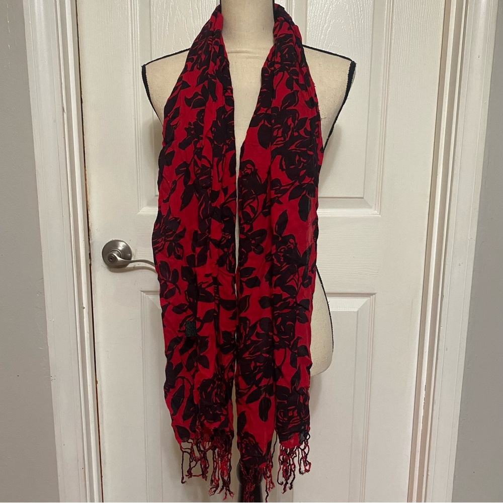 Women’s Red with Black Roses Scarf Rayon made in India